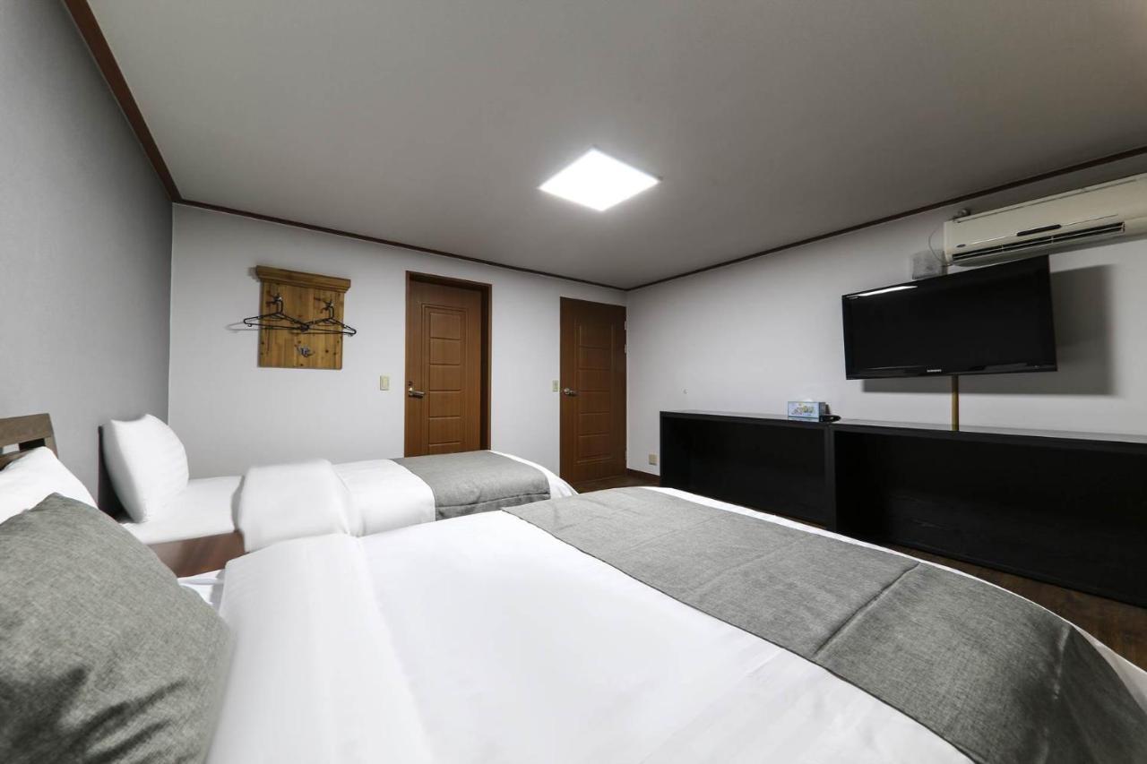 โฮเต็ล เมเจอร์ เชจู Hotel เมืองเชจู ภายนอก รูปภาพ