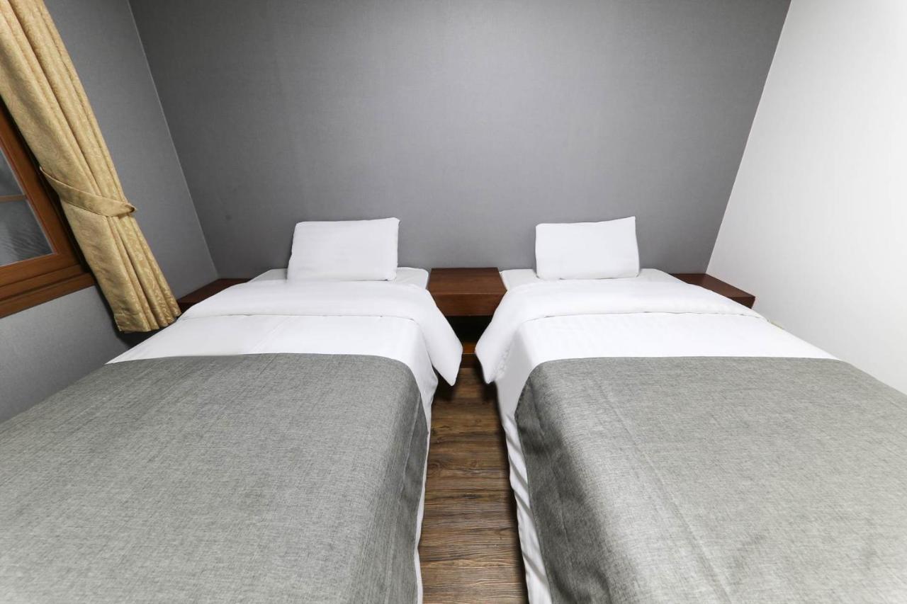 โฮเต็ล เมเจอร์ เชจู Hotel เมืองเชจู ภายนอก รูปภาพ