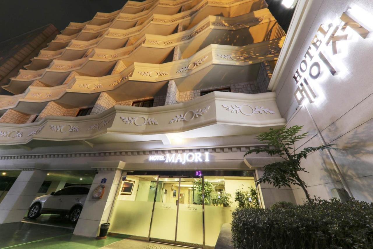 โฮเต็ล เมเจอร์ เชจู Hotel เมืองเชจู ภายนอก รูปภาพ