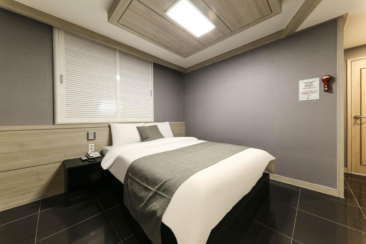 โฮเต็ล เมเจอร์ เชจู Hotel เมืองเชจู ภายนอก รูปภาพ
