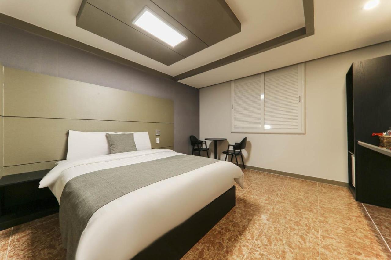 โฮเต็ล เมเจอร์ เชจู Hotel เมืองเชจู ภายนอก รูปภาพ
