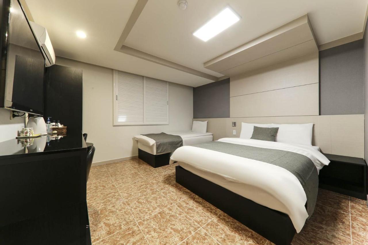 โฮเต็ล เมเจอร์ เชจู Hotel เมืองเชจู ภายนอก รูปภาพ