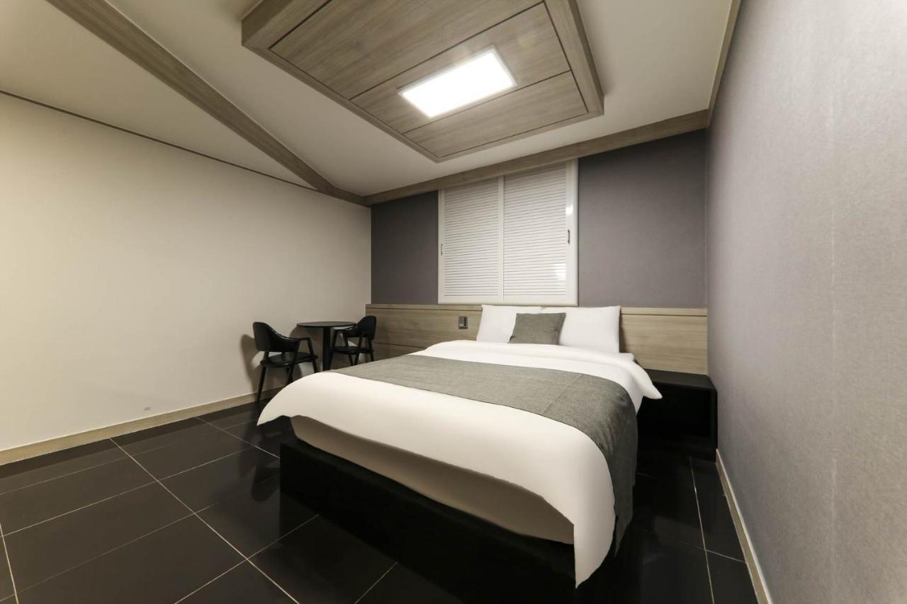 โฮเต็ล เมเจอร์ เชจู Hotel เมืองเชจู ภายนอก รูปภาพ
